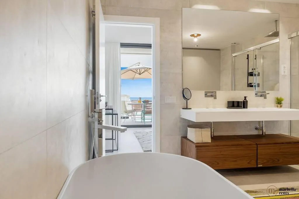 Casa Volver - 3 Bed Luxury Apt With Large Terrace Marbella